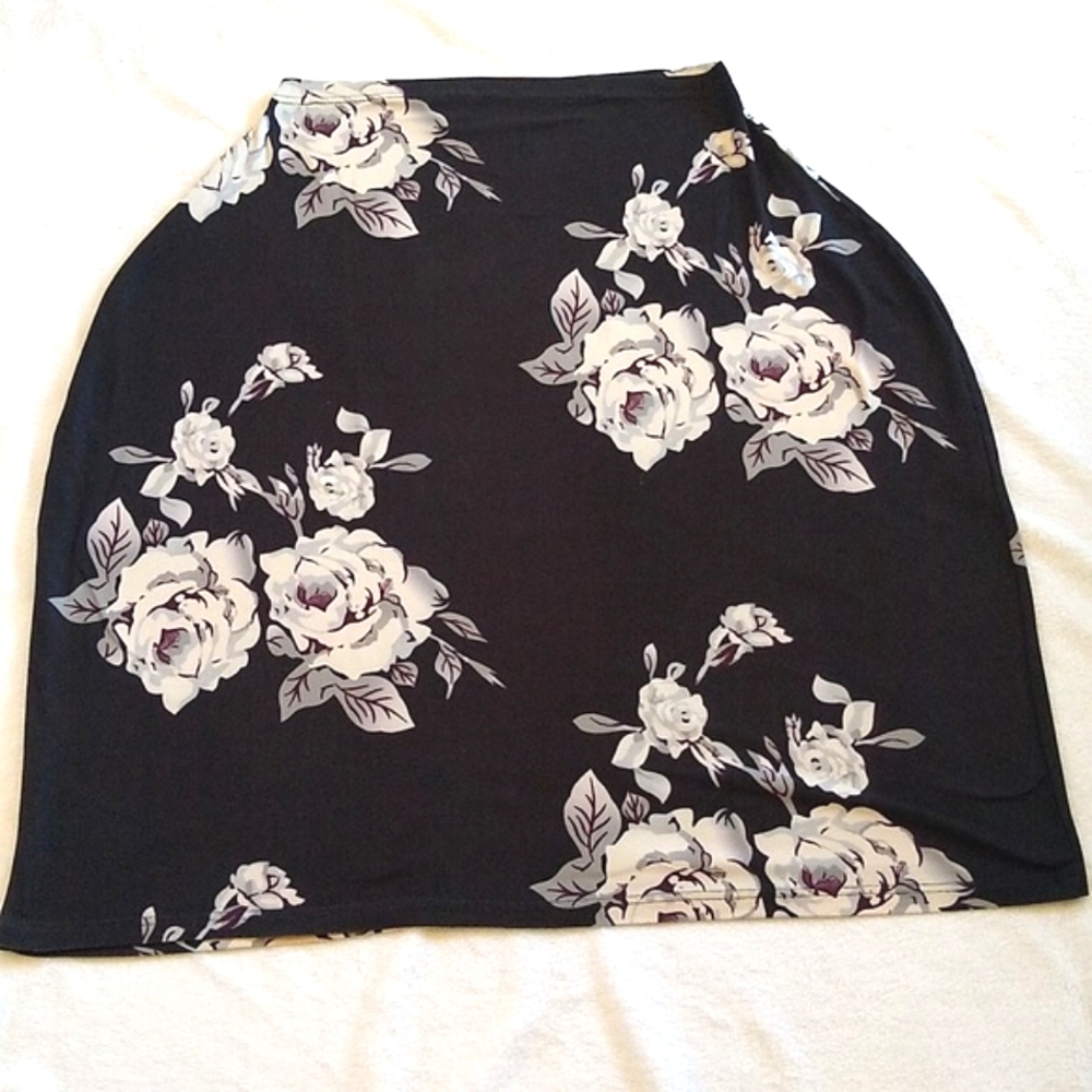 Car seat and nursing cover